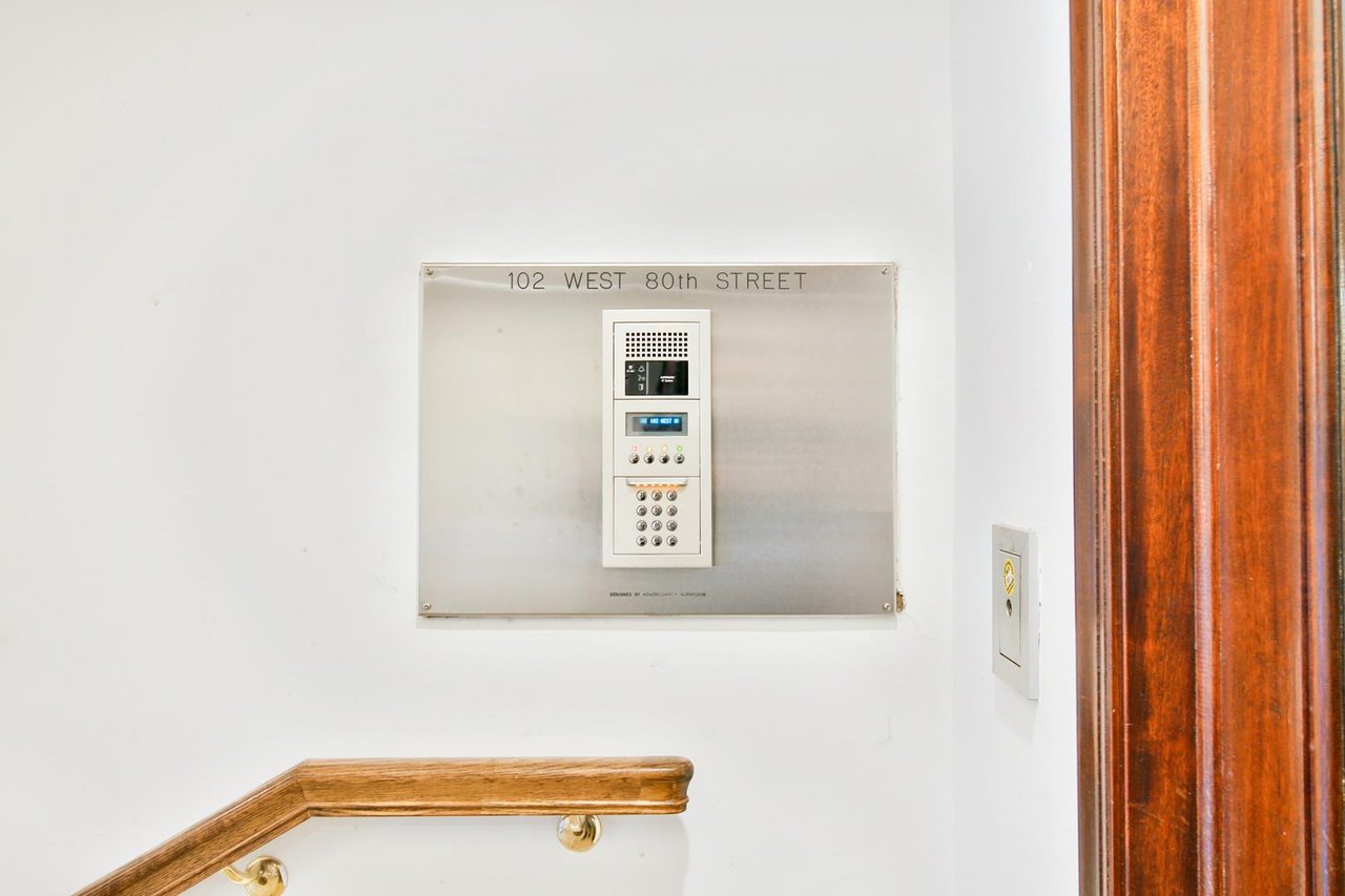 102 West 80th Street, Apt 62