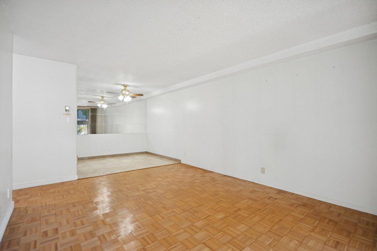 134-8411 Ackroyd Rd