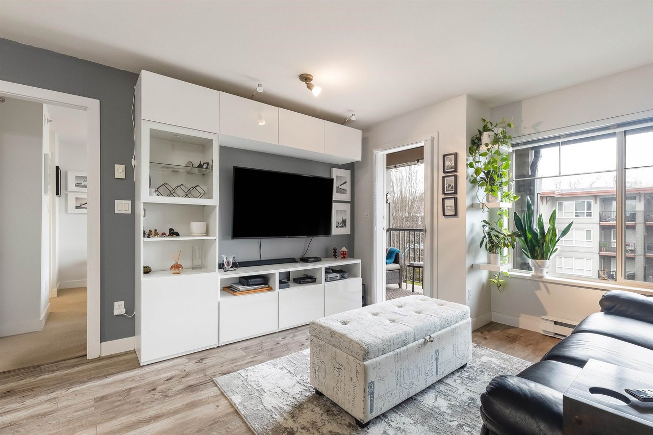403-2468 Atkins Ave