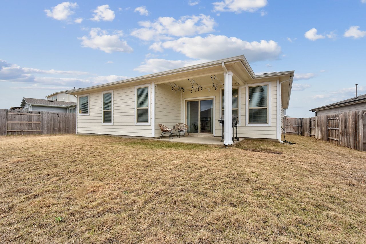 8206 Dampton Ln, Austin, Texas 78744