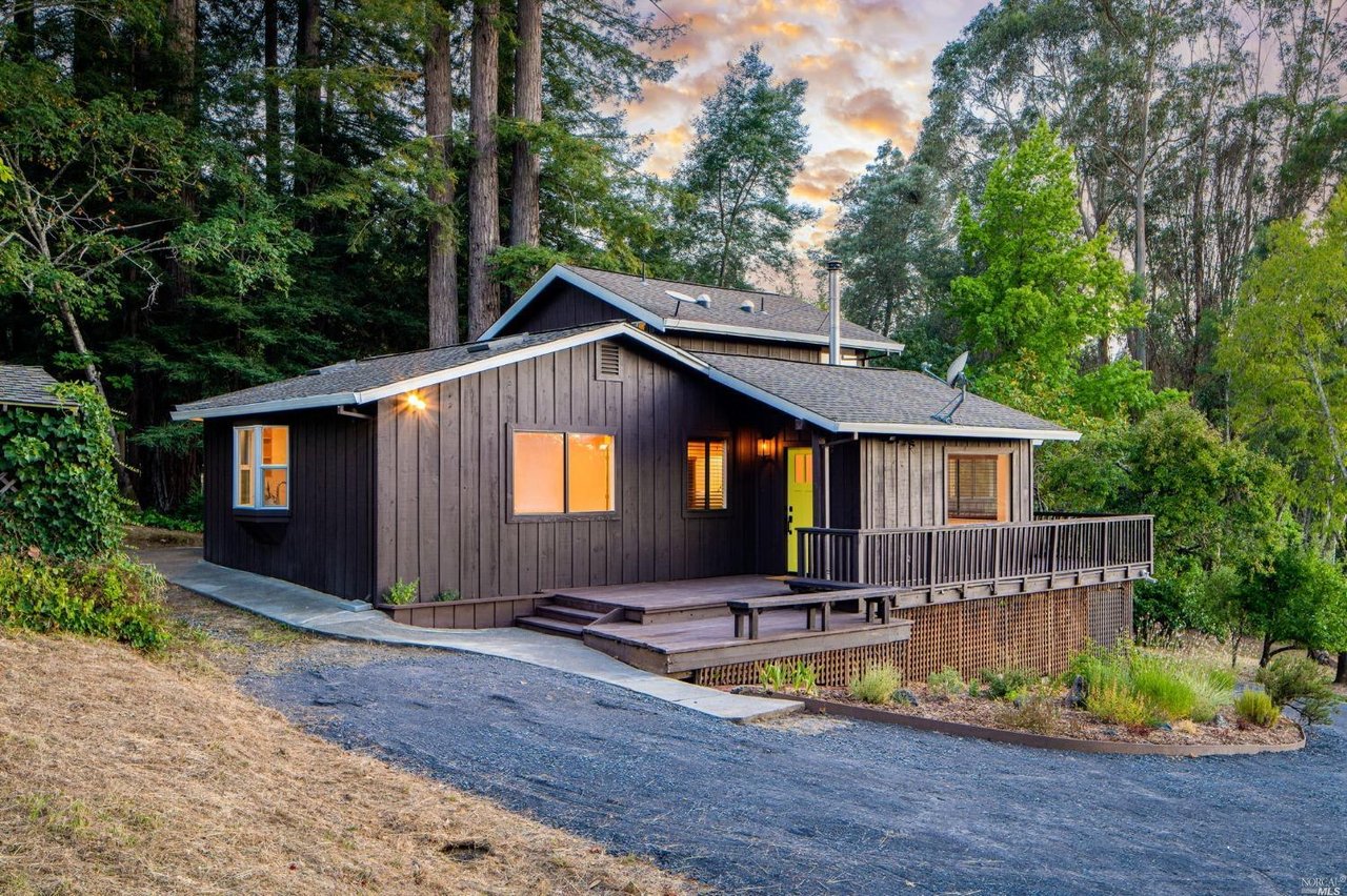 11850 Peaks Pike Rd.  