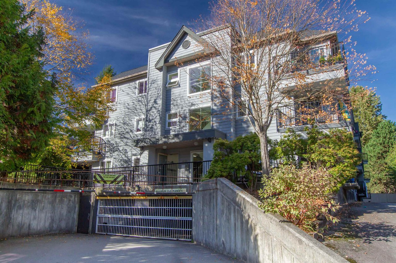 E103-40180 Willow Cres