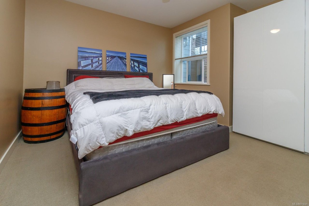 2692 Deville Rd, Langford