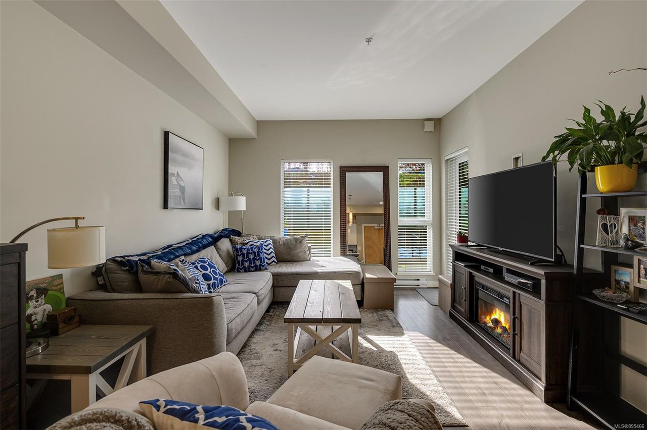 217-767 Tyee Rd