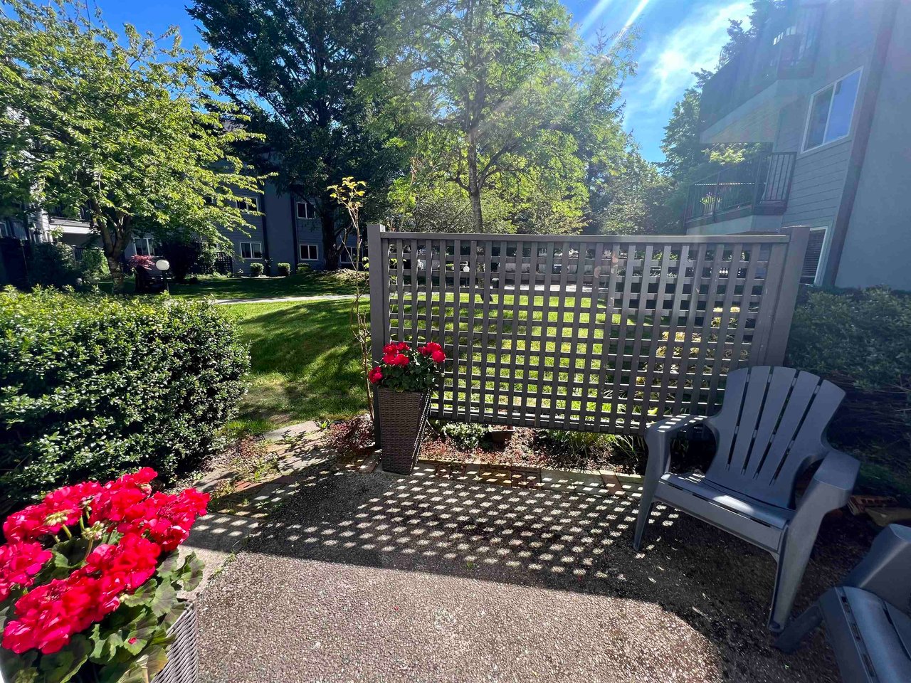 108-40100 Willow Cres