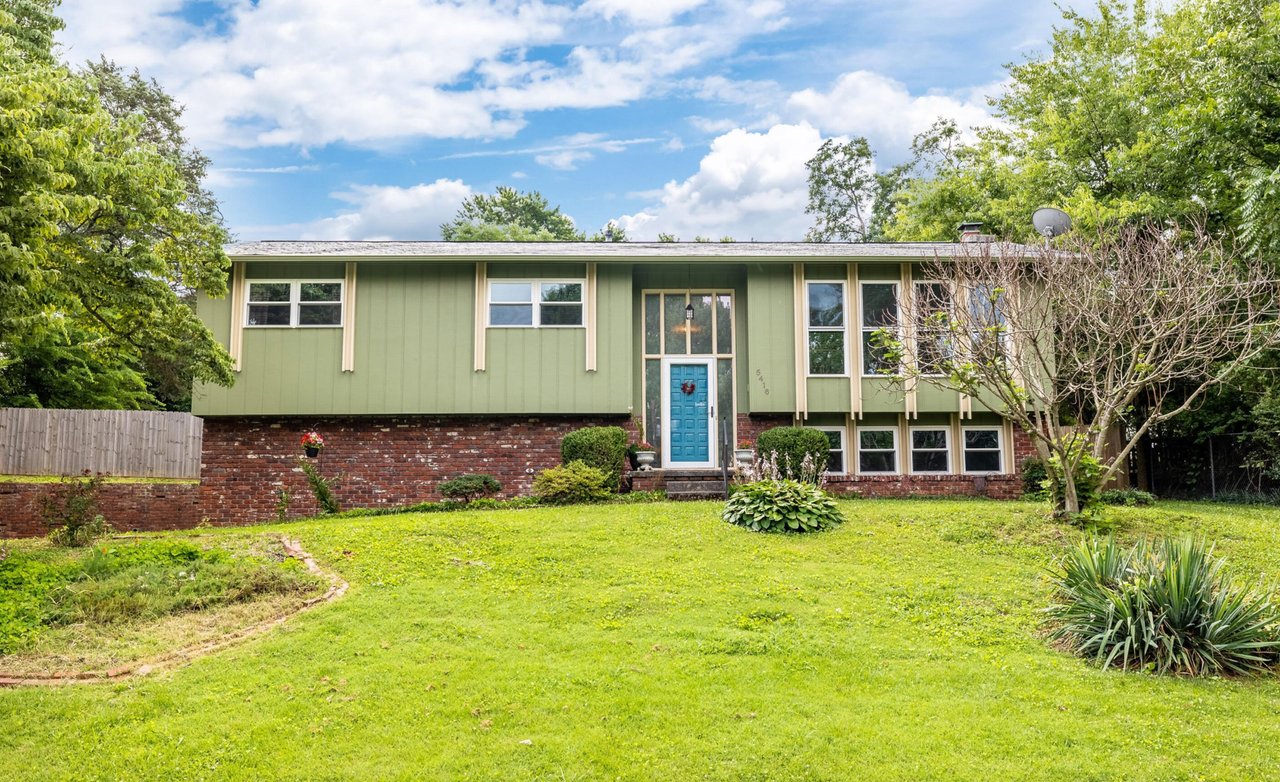 5416 Yosemite Trail