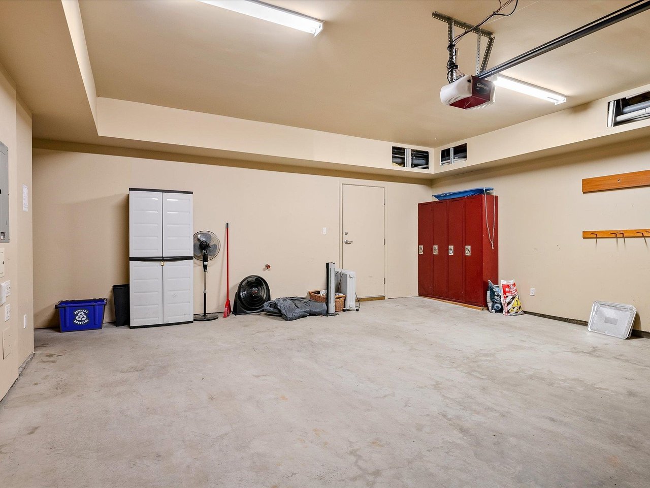 4821C Casabella Cres
