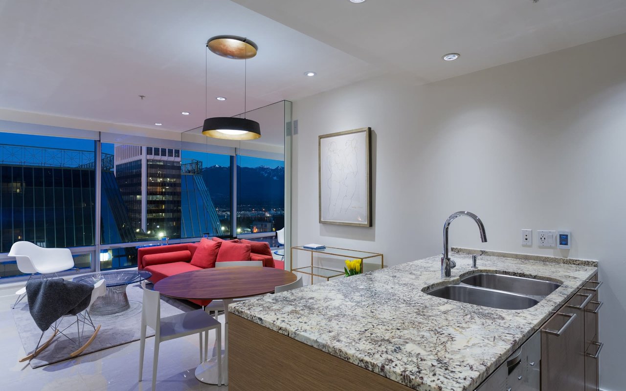 1111 Alberni St, #3403