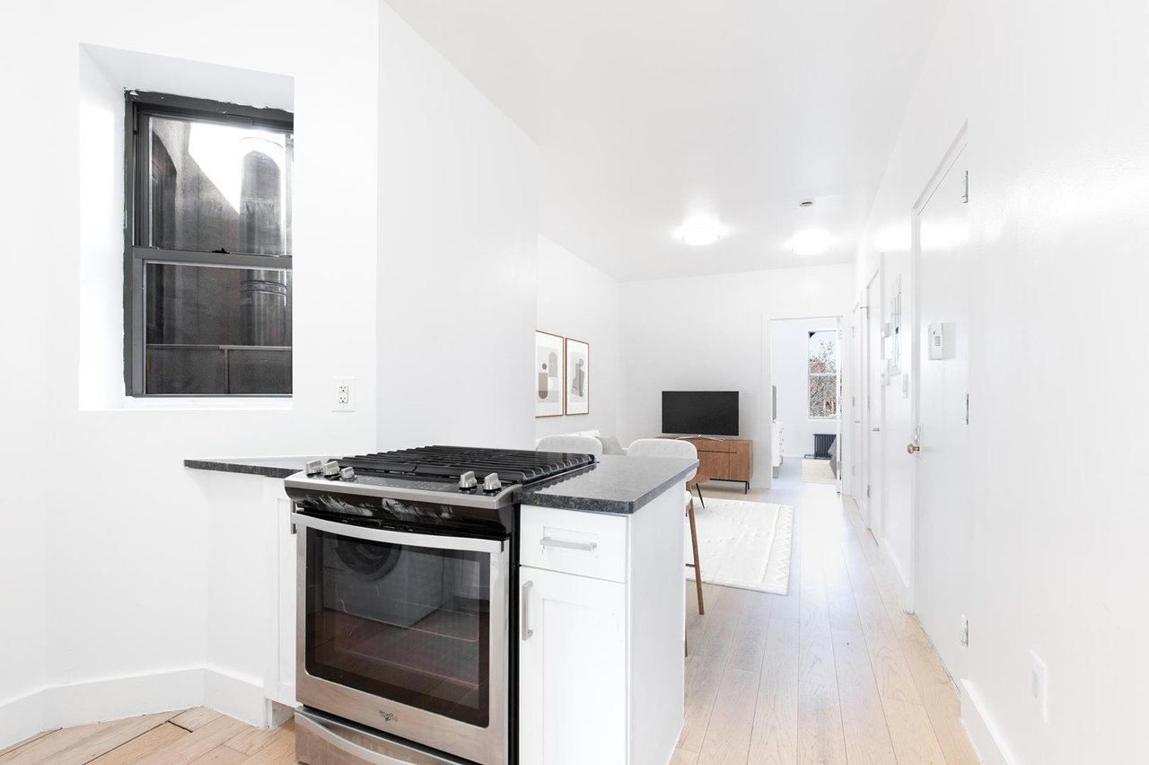 788 Madison Street, Apt 4R