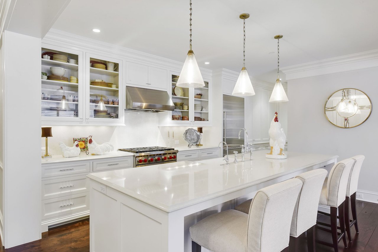 240 Minnetonka Ave S, 203, Wayzata