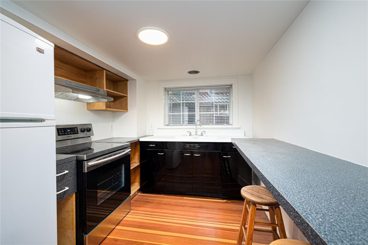 88 Obed Ave