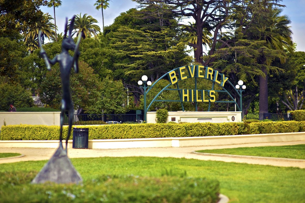 Why is Beverly Hills so Popular?