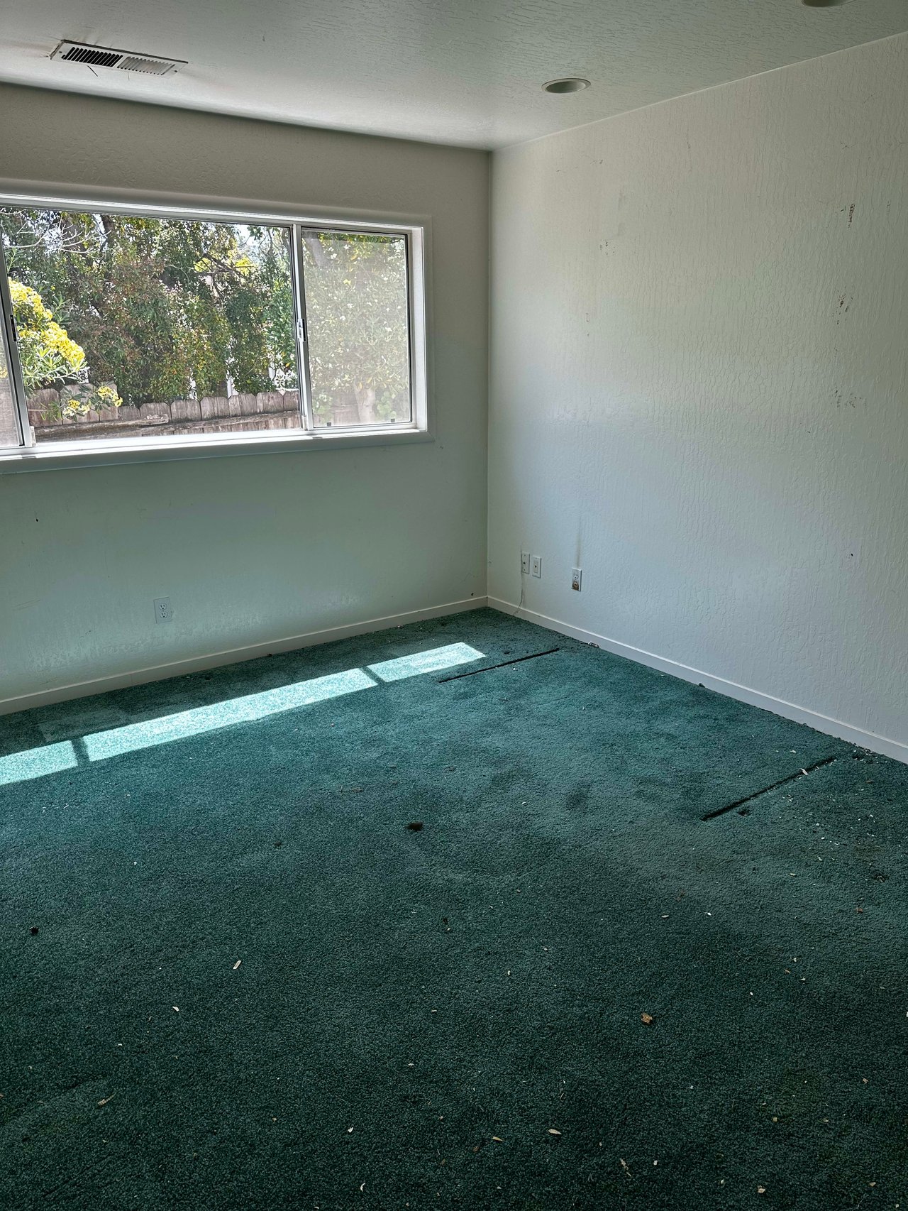 1848 Esberg Rd
