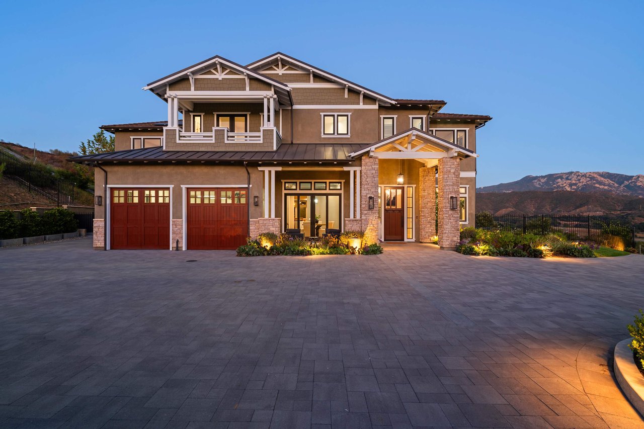 26767 Mulholland Hwy, Calabasas