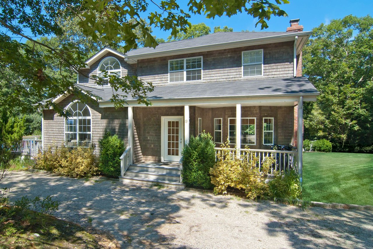 9 Montauk Ave