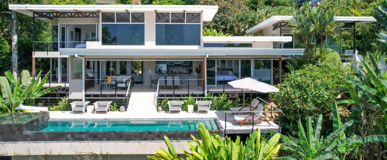 Balinese Style Oceanview Villa, Uvita, Puntarenas