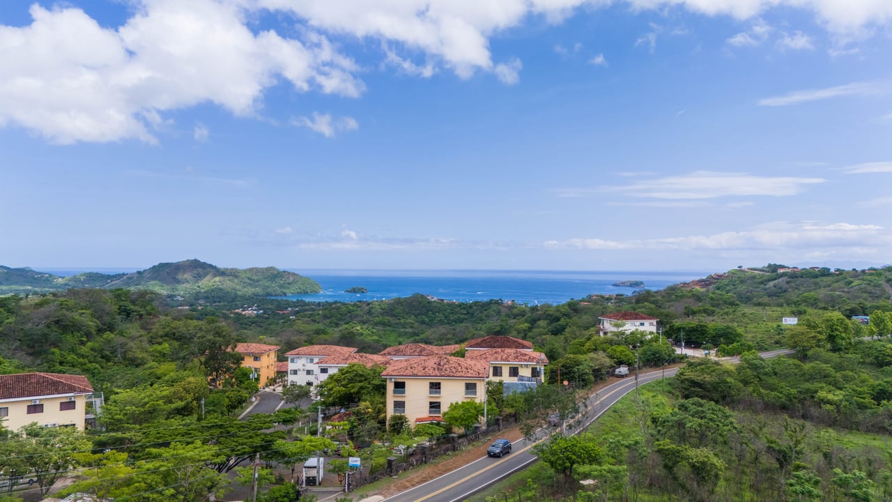 Condo Hermosa C3 | Mountain and Near the Coast Condominium For Sale in Playas del Coco
