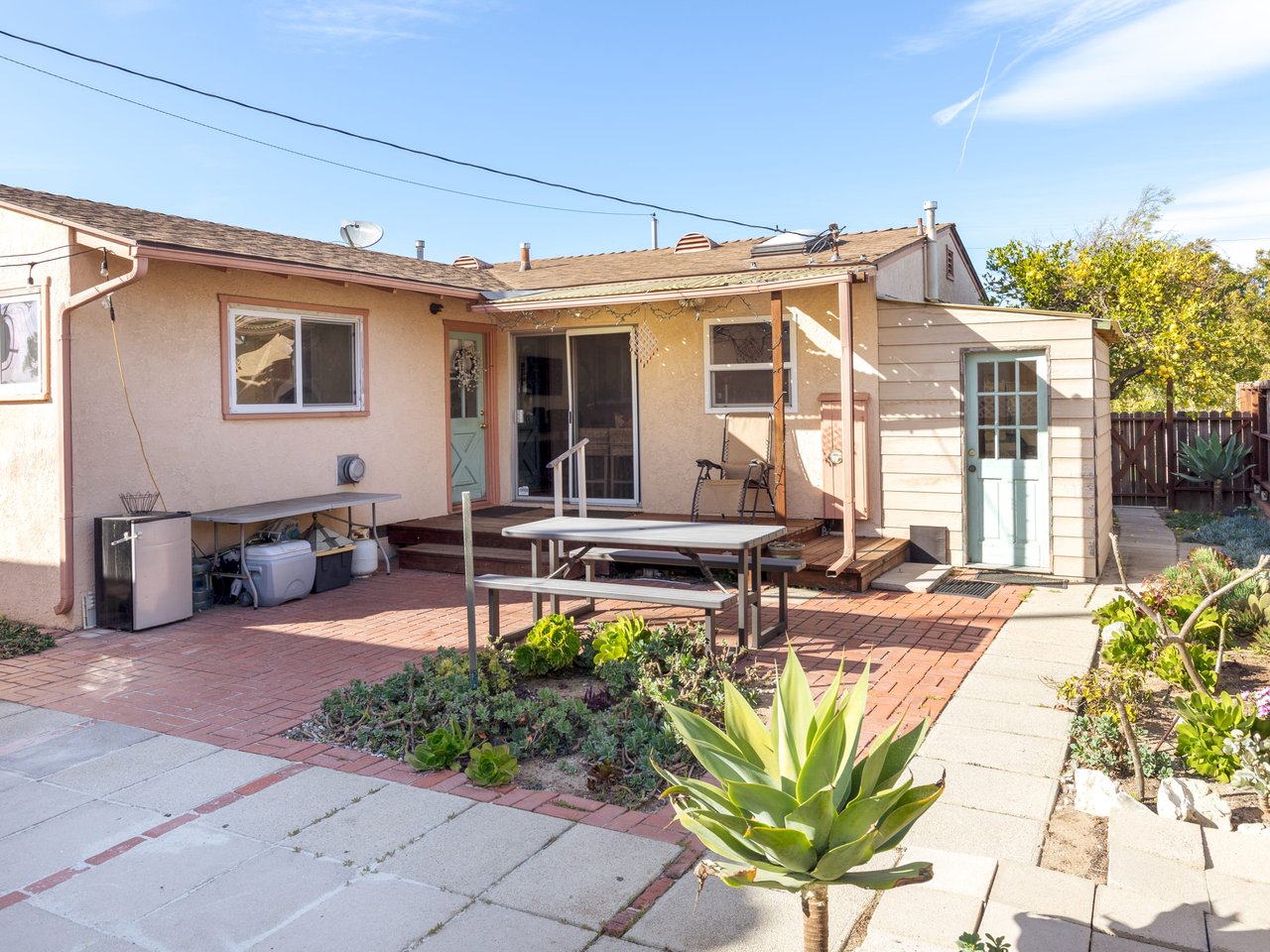 1142 23rd Street