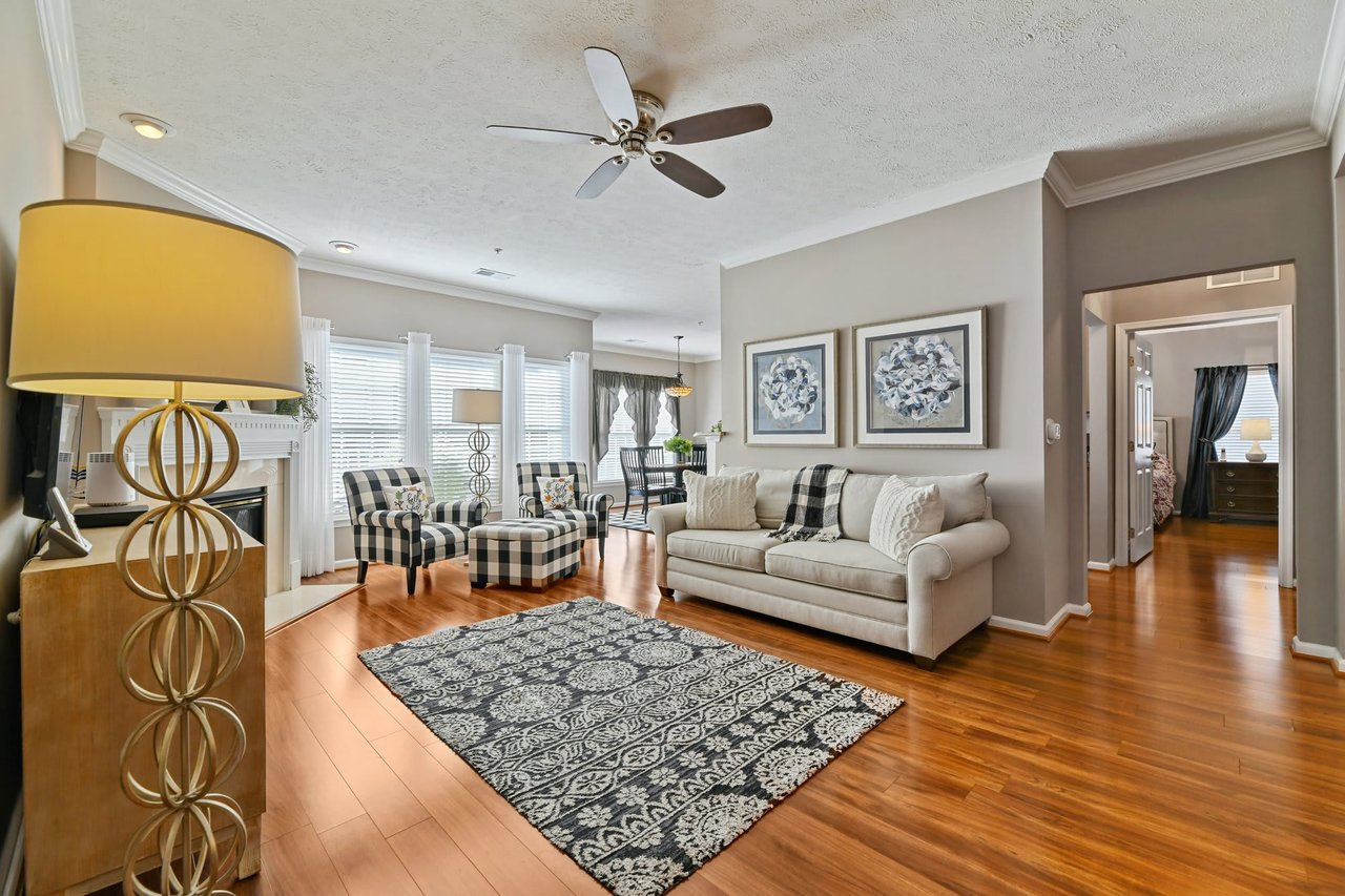 9601-L Amberleigh Lane
