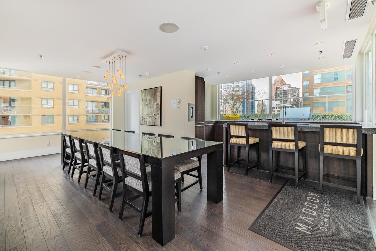 2309-1351 Continental St
