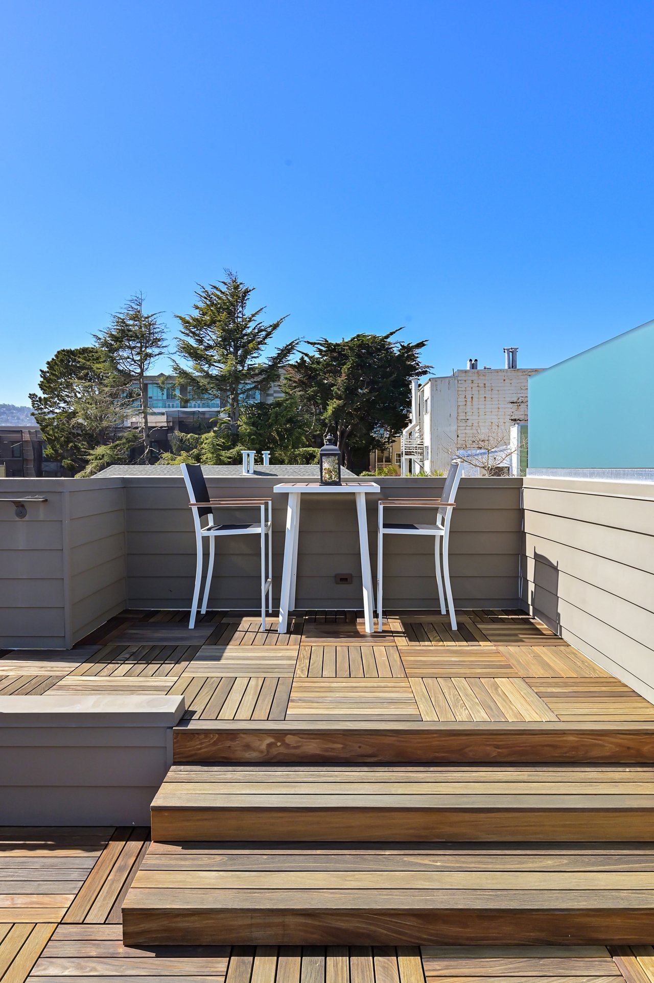 23 Rosemont Place