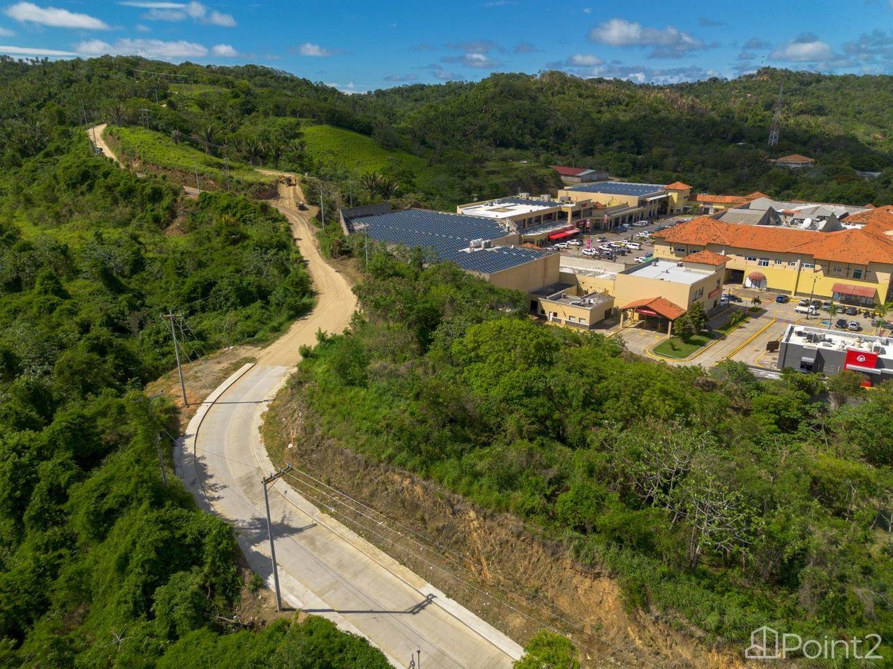 1.9 Acres Roadfront French Harbour, Roatán