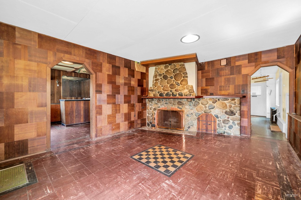 1620 Gordon Ave