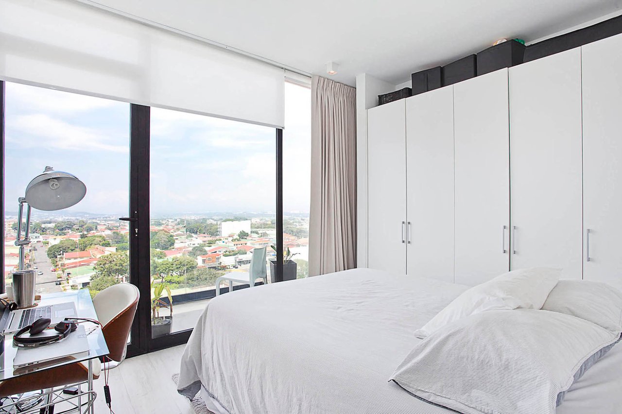 Panoramic View Luxury Penthouse, Sabana and Rohrmoser, San Jose