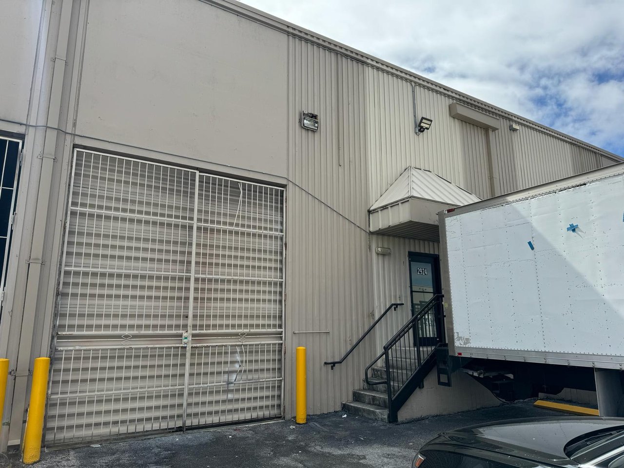 Refrigerated Warehouse in Doral