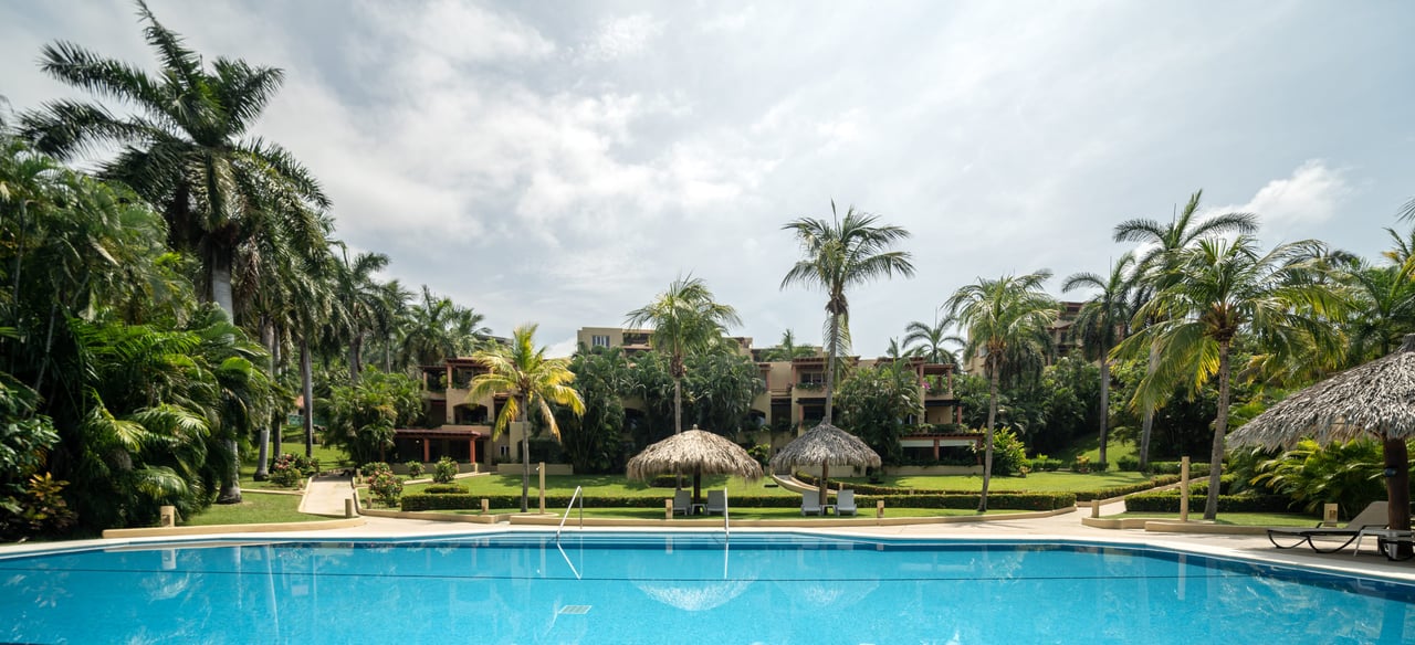 Common swimming pool area number two