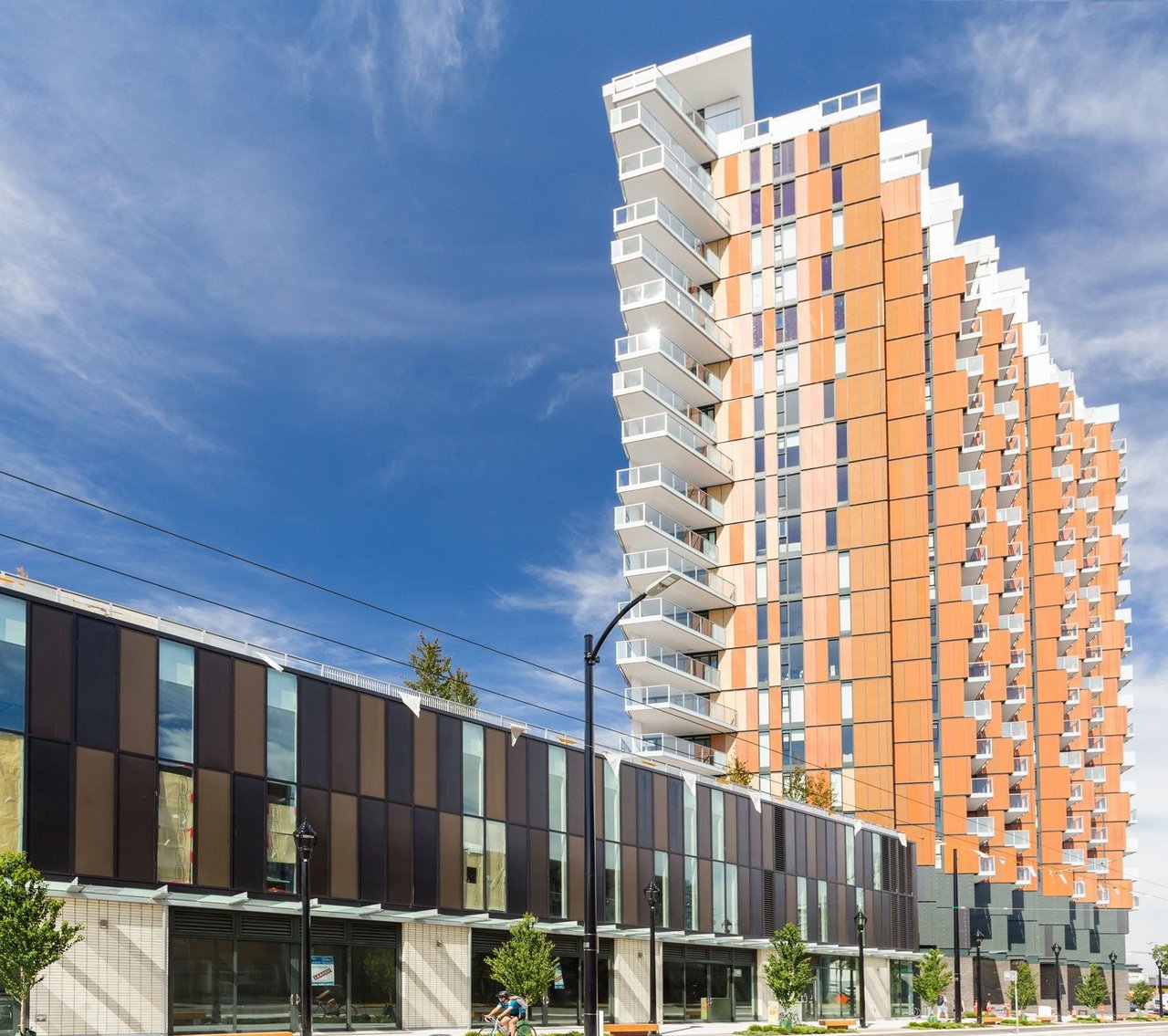 509-285 E 10th Ave