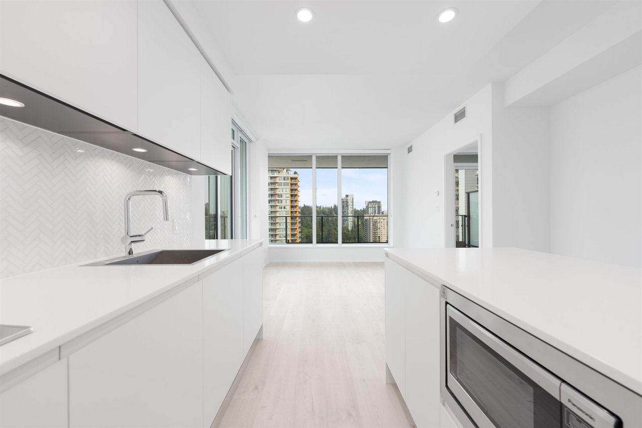 2001-3809 Evergreen Pl