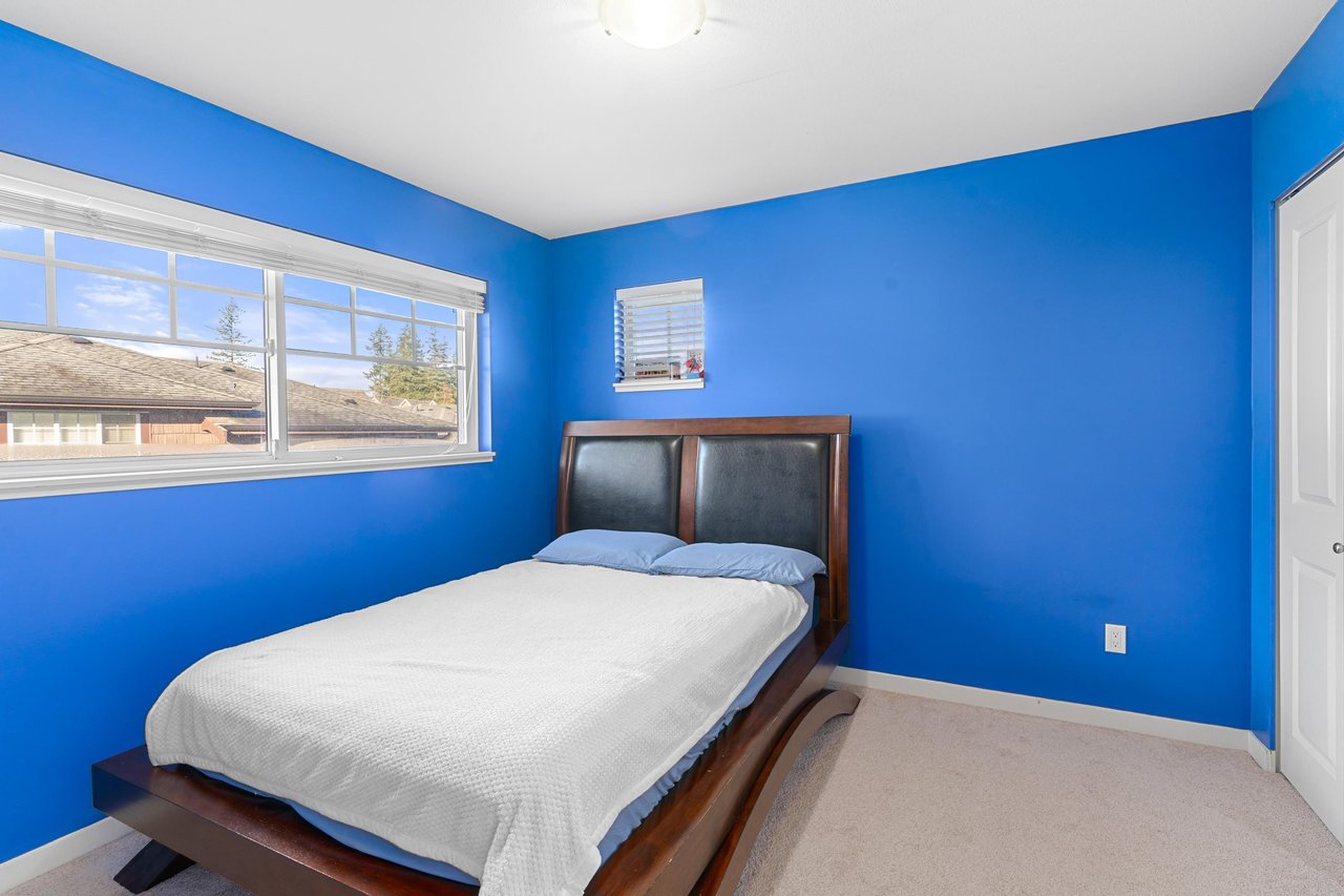 8-14462 61a Ave