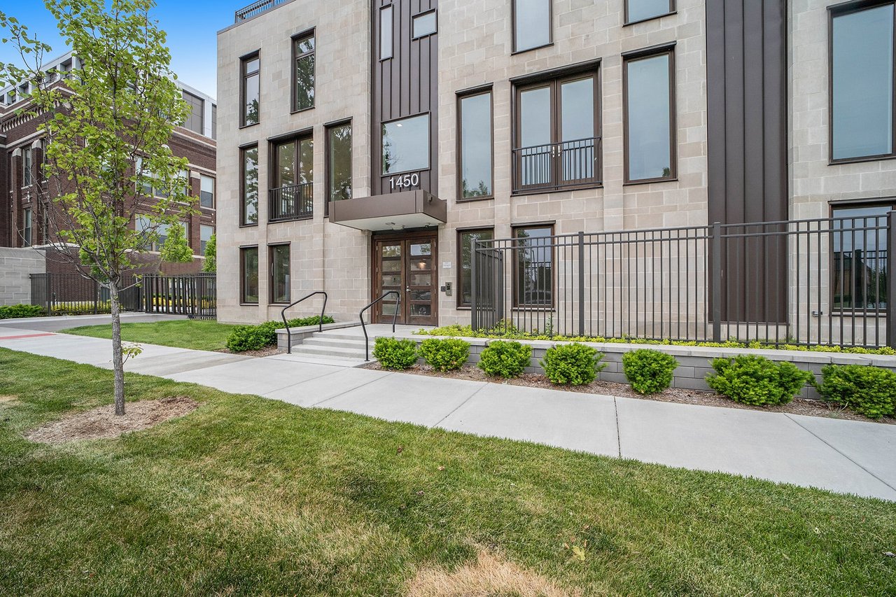 1454 Townsend St, #8