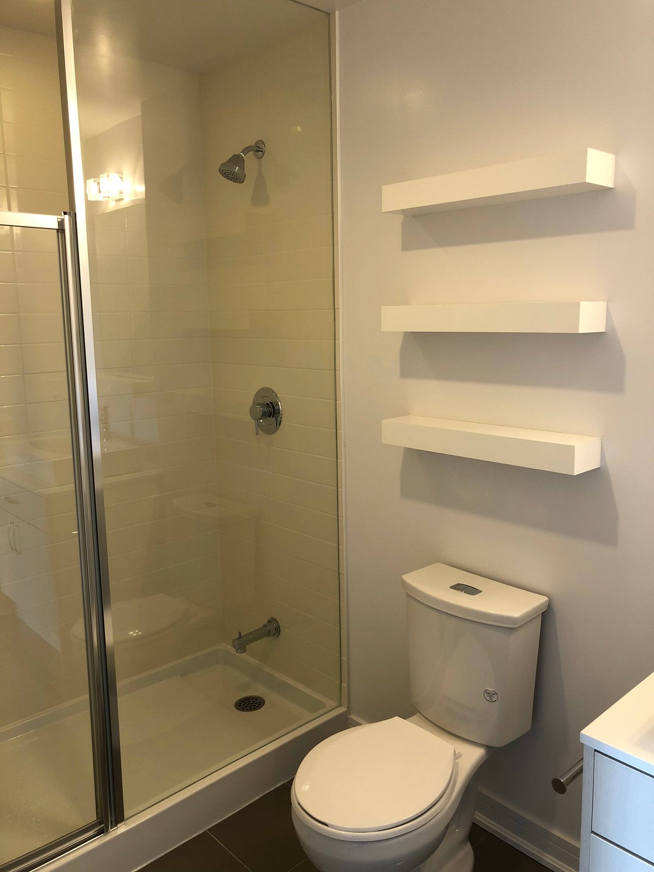 9201 Yonge St Unit: 519