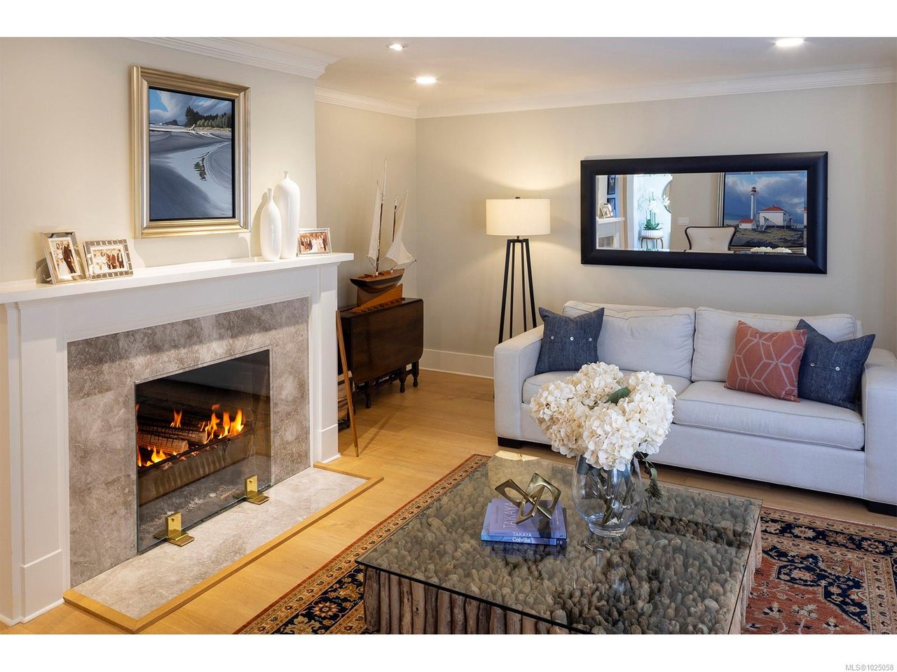 2350 Nottingham Rd, Oak Bay