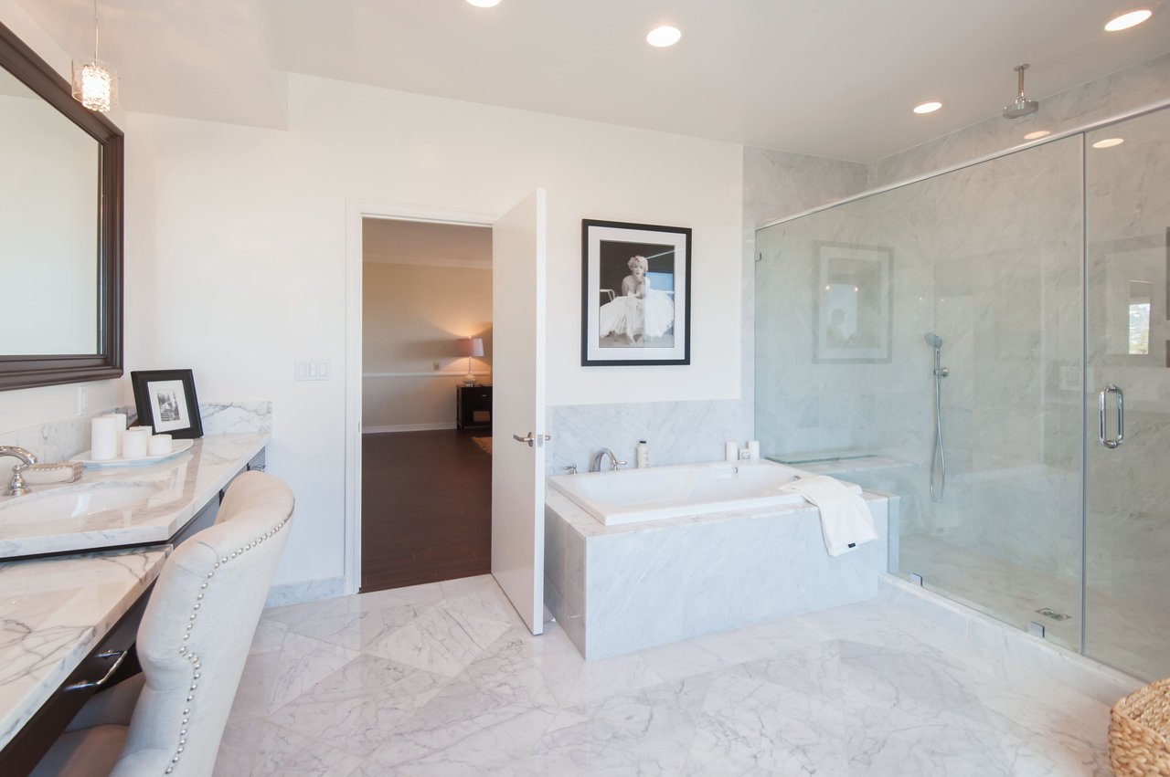 214 N Crescent Drive, #3