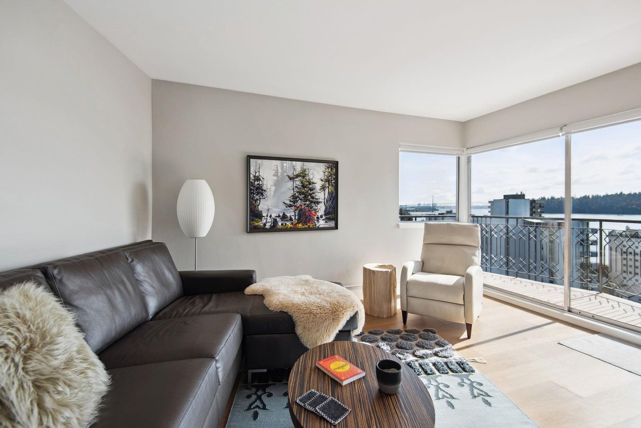 902-1930 Marine Dr