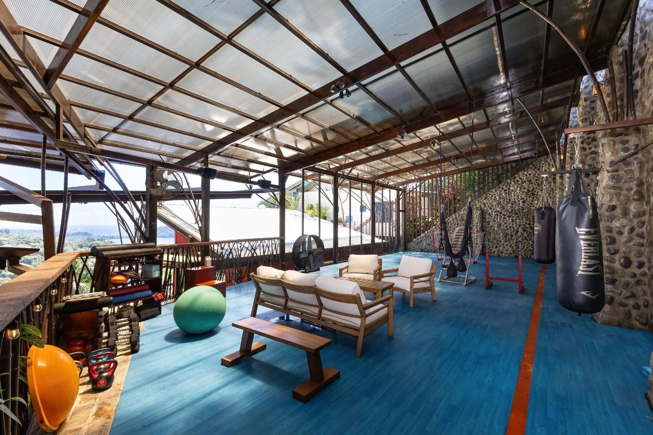 Multi Level Ocean View Villa, Manuel Antonio, Puntarenas