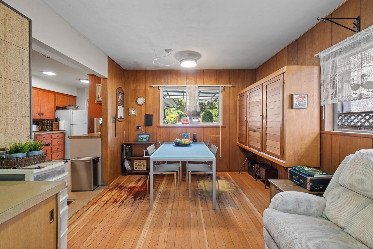 2239 Windridge Dr