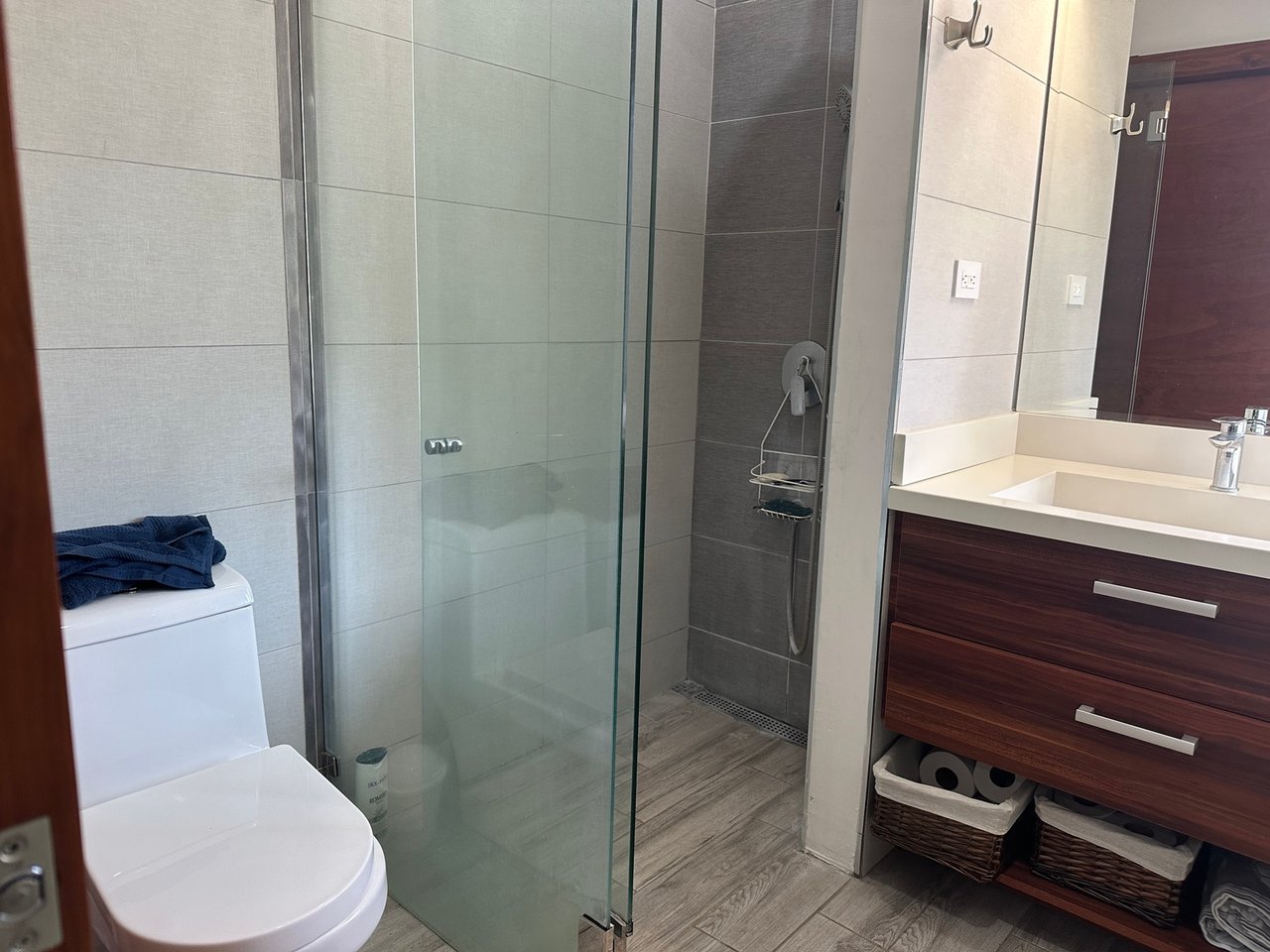 Sustainable Smart Home, Ciudad Colon, San Jose