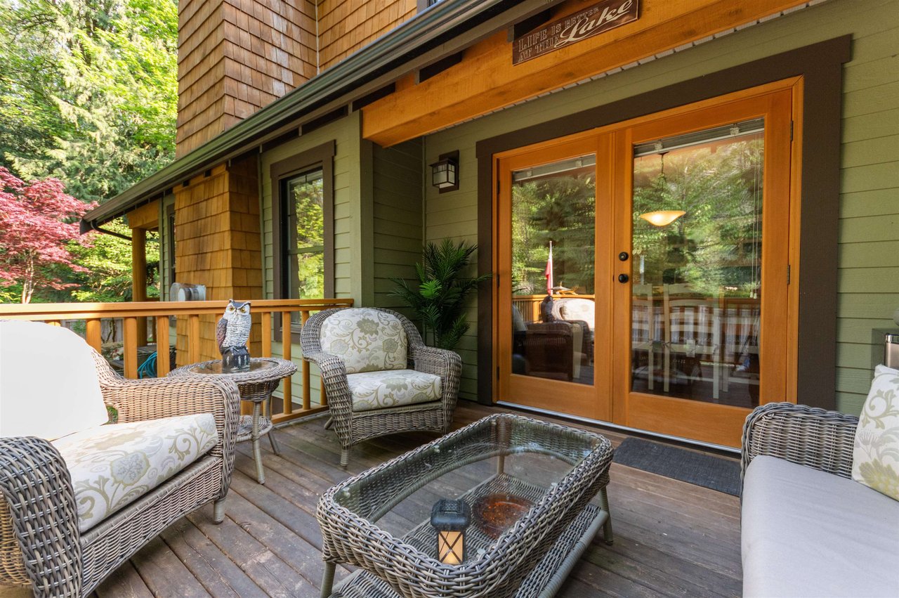 1907 Ravenwood Trail