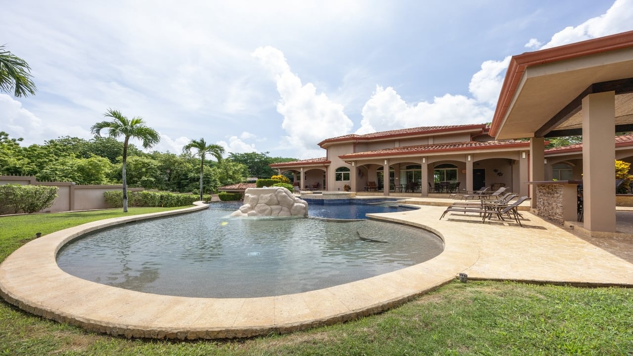 Mediterranean Villa with Guest House, Flamingo, Guanacaste