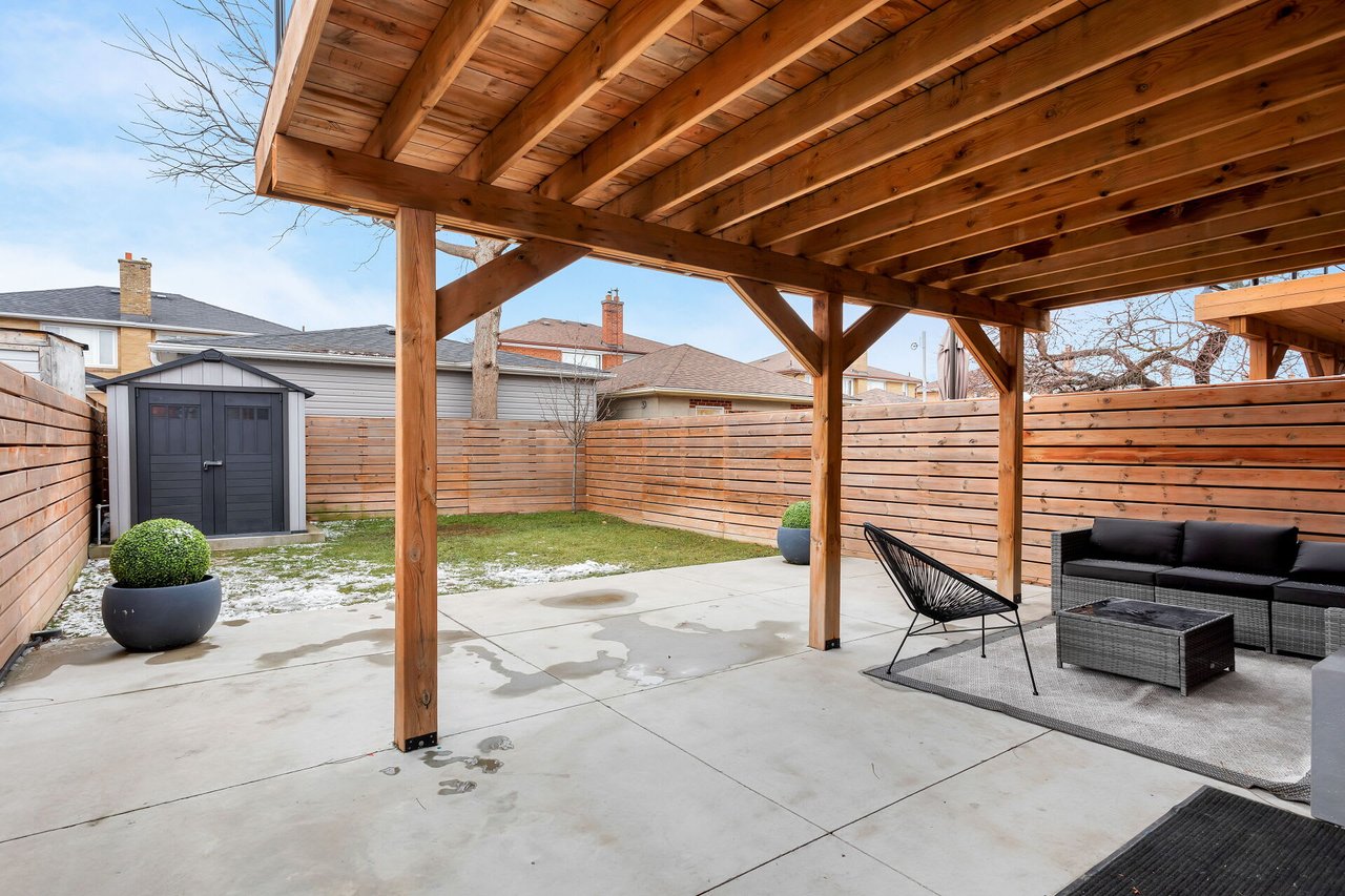 Lawrence Avenue & Blackcreek - Detached