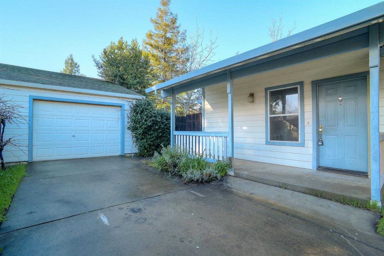 2716 Ponteverde Lane