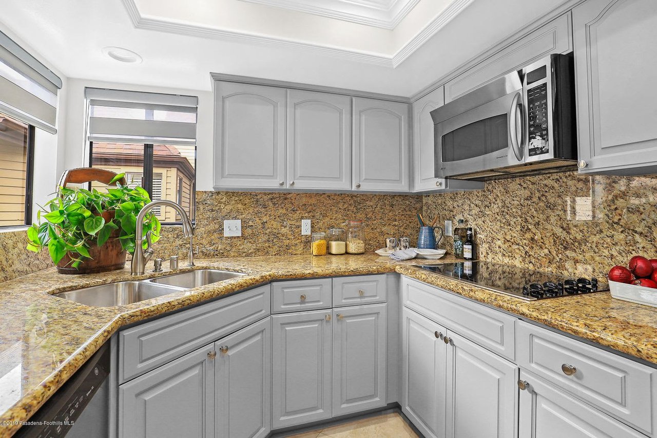 835 S Lucerne Blvd, #212