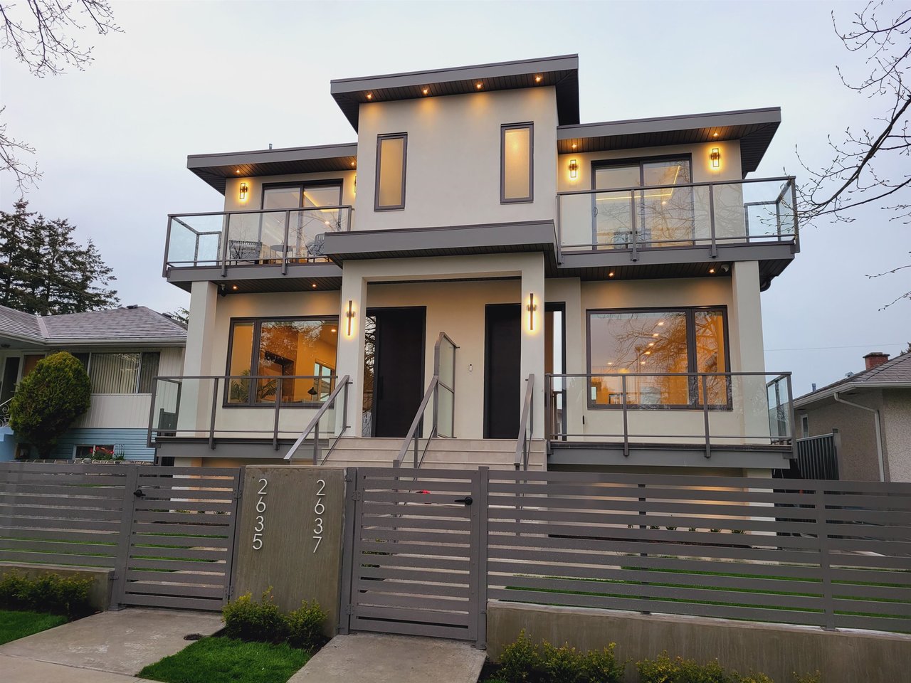 2635 E 53rd Ave