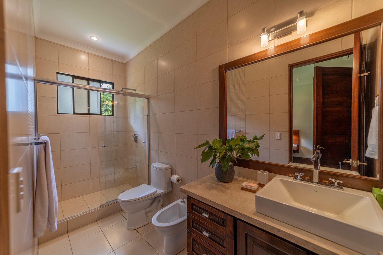 City Family Home, Escazu, San Jose