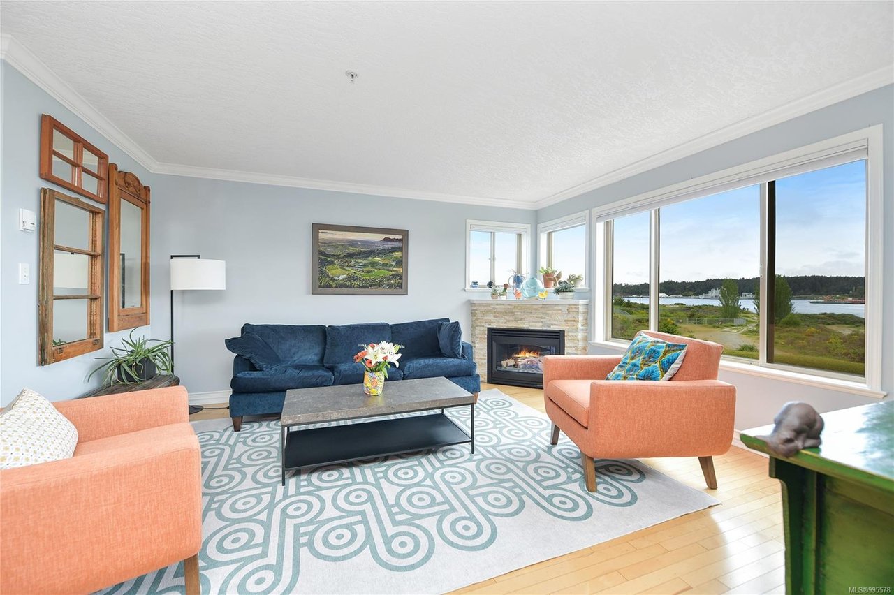 12-127 Aldersmith Pl