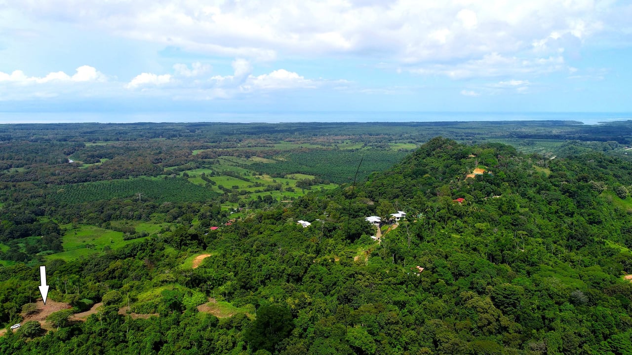 2 Acres Property with 360 Panoramic Views!